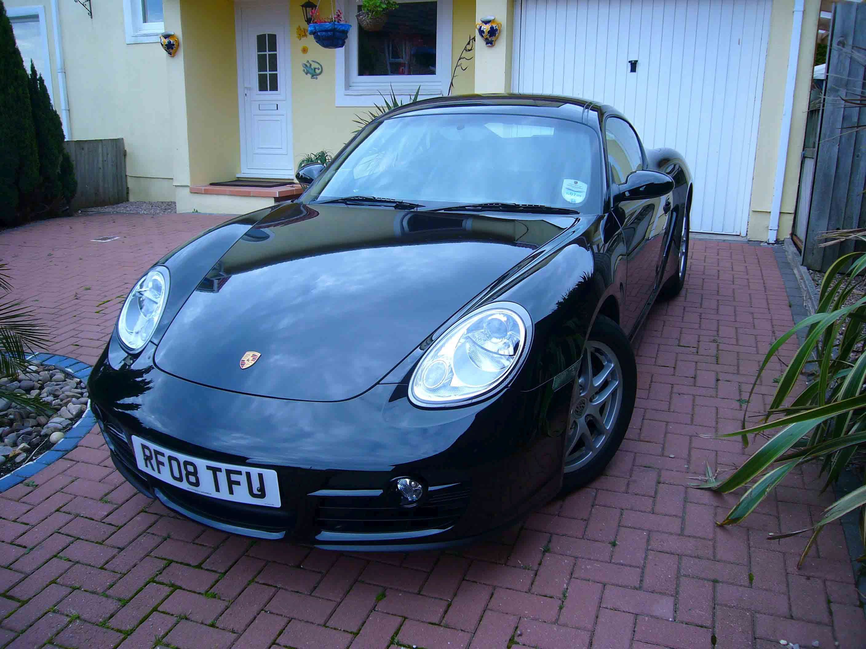 used car leasing in the UK image of car